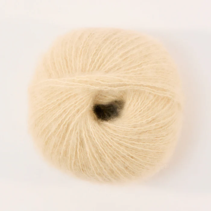 Cardiff Cashmere Brushlight 4 Ply - Image 3