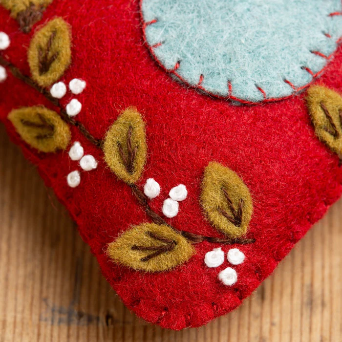 Corinne Lapierre Folk Birdhouse Felt Craft Mini Kit - Image 6