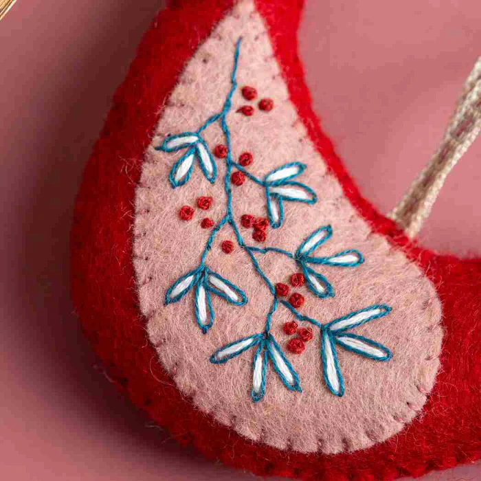 Corinne Lapierre Folk Birds Felt Craft Kit - Image 3