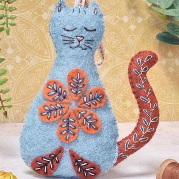 Corinne Lapierre Folk Embroidered Cat Felt Craft Mini Kit - Image 6