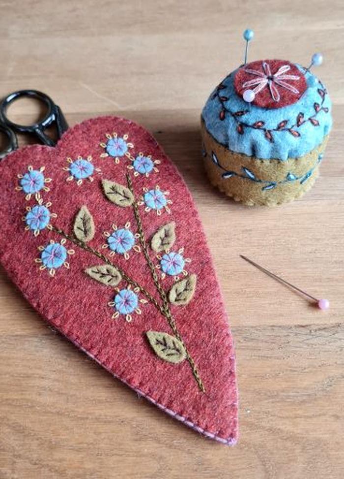 Corinne Lapierre Embroidered Scissors Pouch and Pin Cushion Felt Craft Mini Kit - Image 5