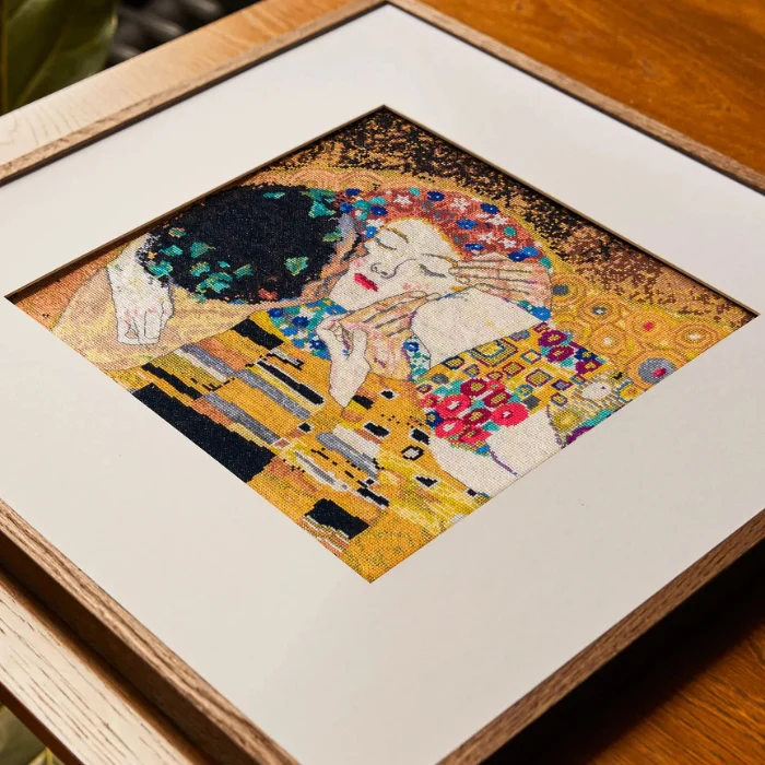 DMC The Kiss by Gustav Klimt Cross Stitch Kit - Image 3
