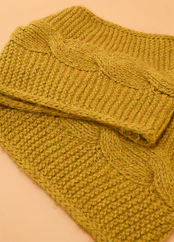 Honey Cable Cowl Pattern - Image 4