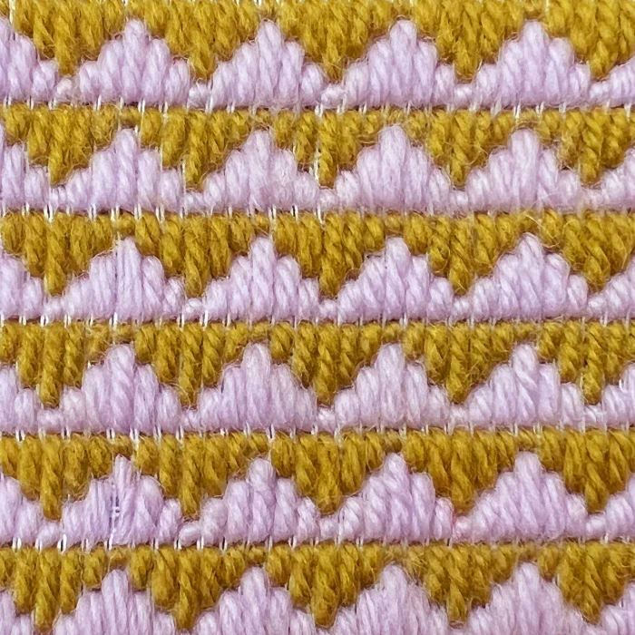 Kit Couture Uunartoq Embroidery Pencil Case Kit - Image 8