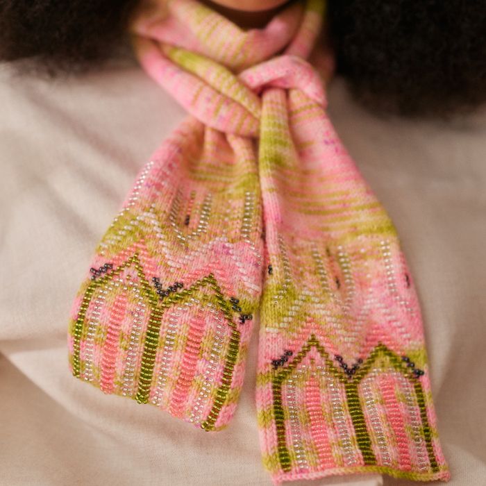 Laine Beaded Colourwork: A Modern Approach to Knitting With Beads - Image 9