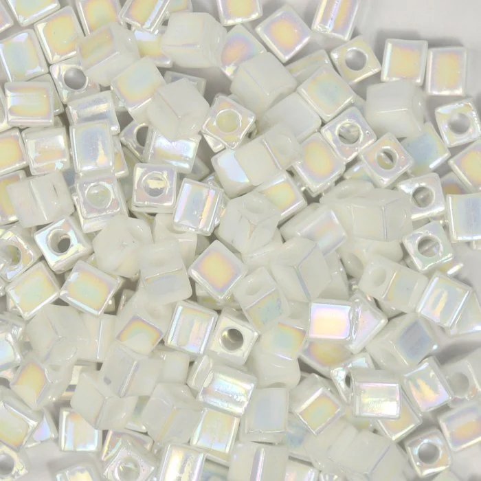 Miyuki Beads Square 4mm - Image 17