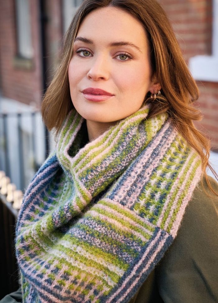 Rowan Lampas Cowl Digital Pattern - Image 3