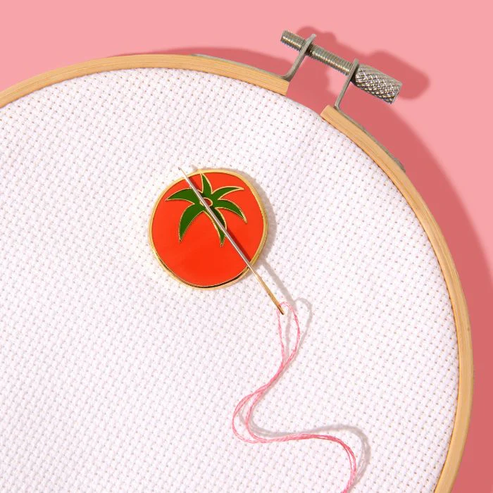 SOHMO Tomato Magnetic Needle Minder - Image 3