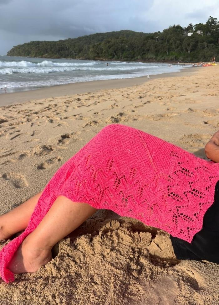 Vera Loves Knitting Fronde Shawl Digital Pattern - Image 4