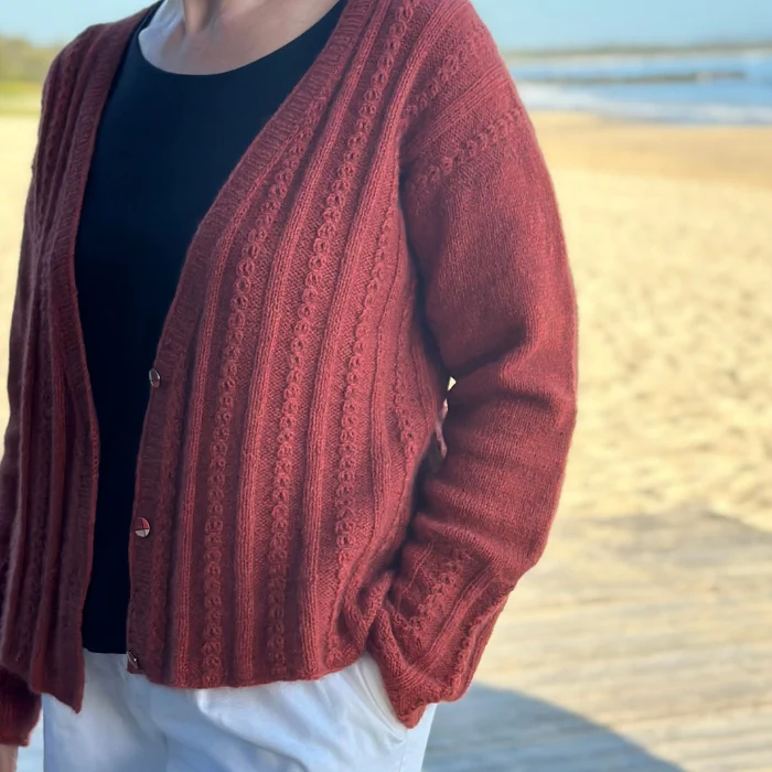 Vera Loves Knitting Noosa Cardigan Digital Pattern - Image 4